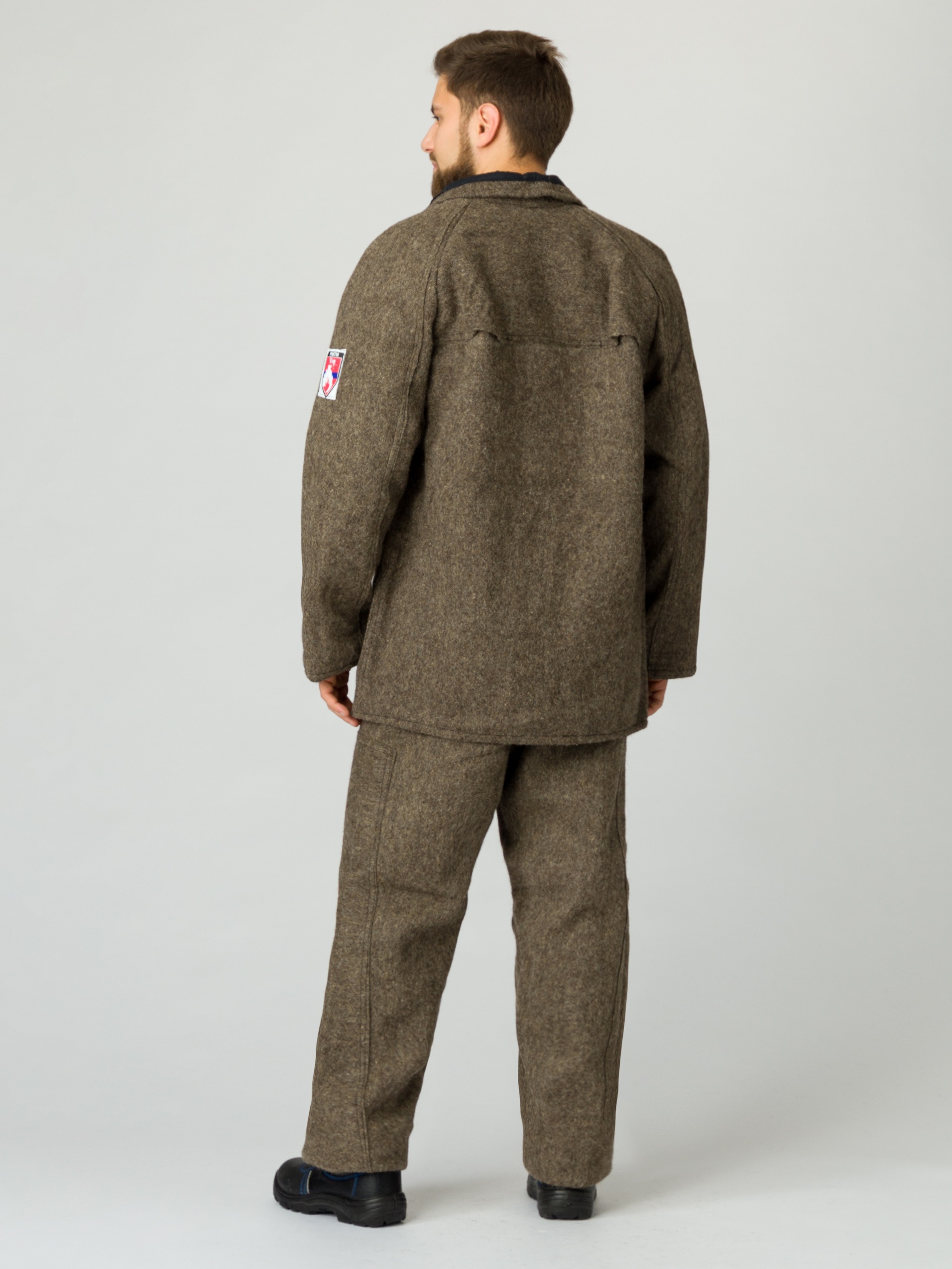 Костюм суконный (тк.Сукно,740), коричневый