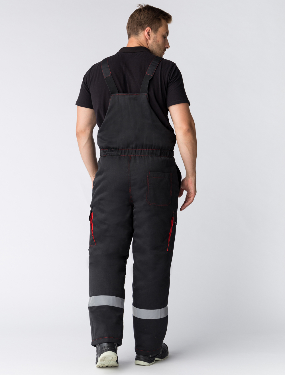 Костюм зимний Титан (тк.Смесовая,210) п/к, черный/красный